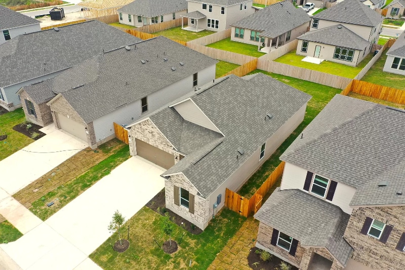 Building Photo - 216 Skipping Stone Run