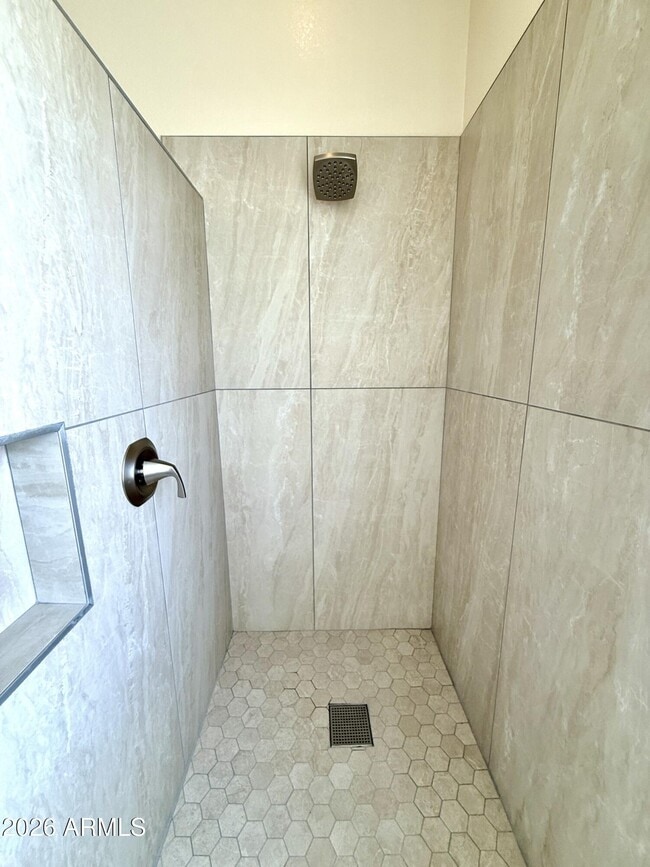 Building Photo - 7249 E Softwind Dr