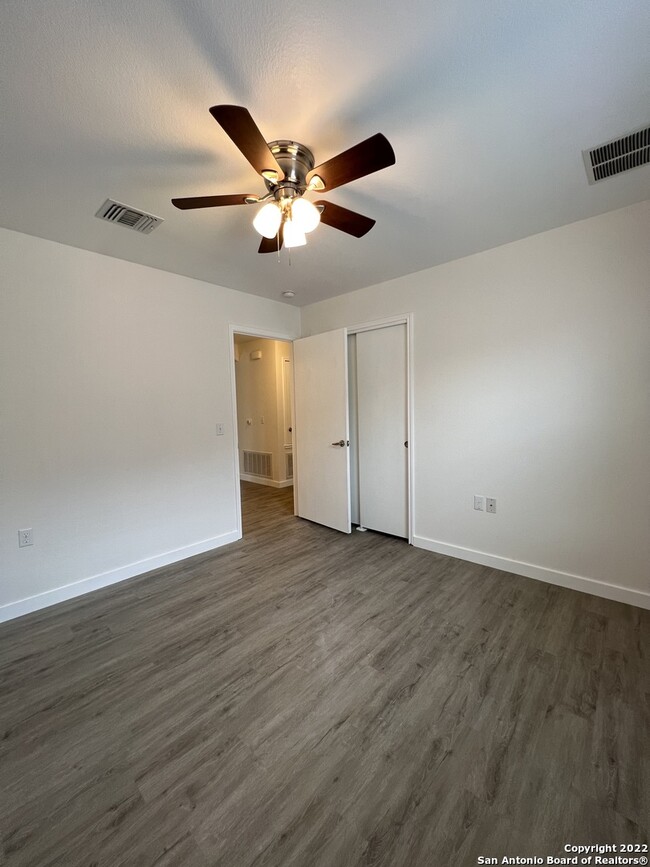 Building Photo - 9116 China Rose Dr