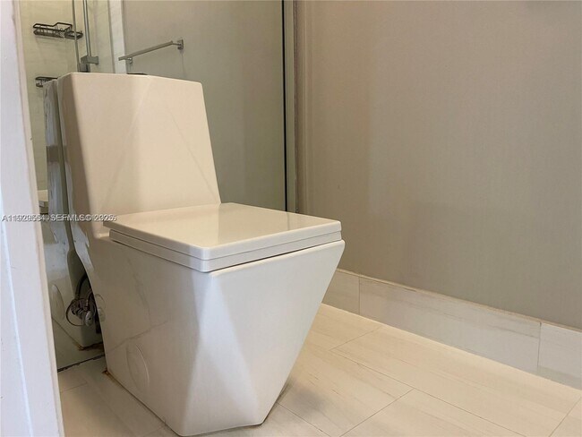 Building Photo - 10101 NW 5th St