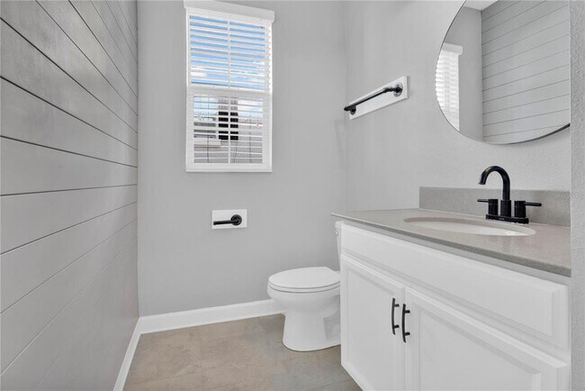 Building Photo - 11144 Suspense Dr