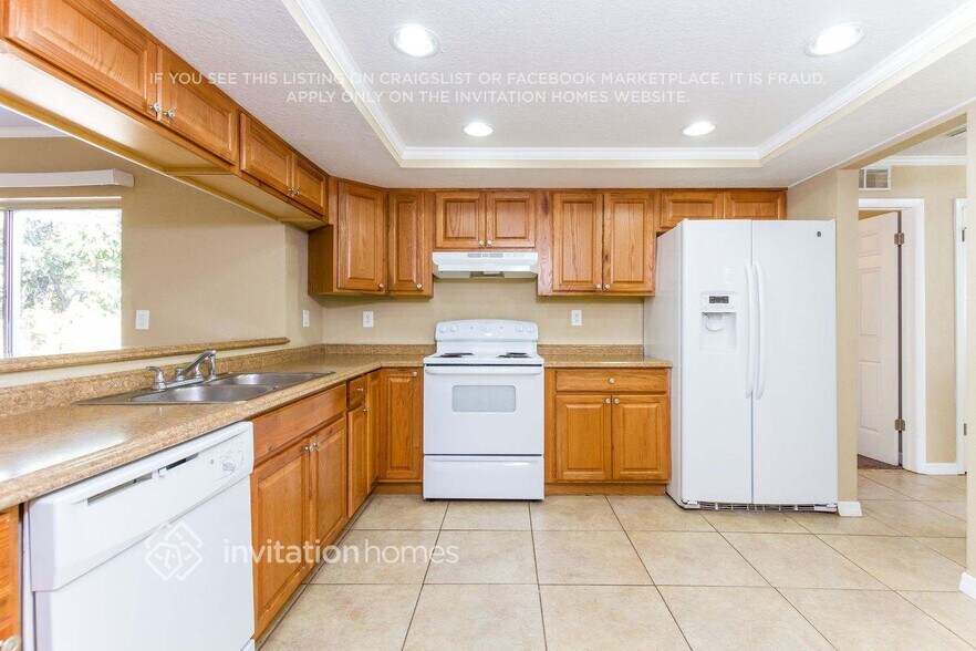 Building Photo - 12231 Shadow Ridge Blvd