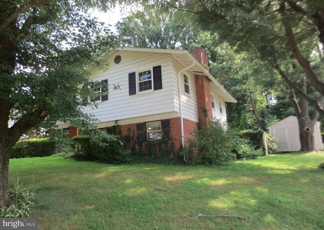 Building Photo - 3214 Fair Woods Pkwy