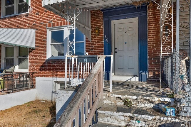 Building Photo - Charming 3-Bedroom Home with 1.5 Baths