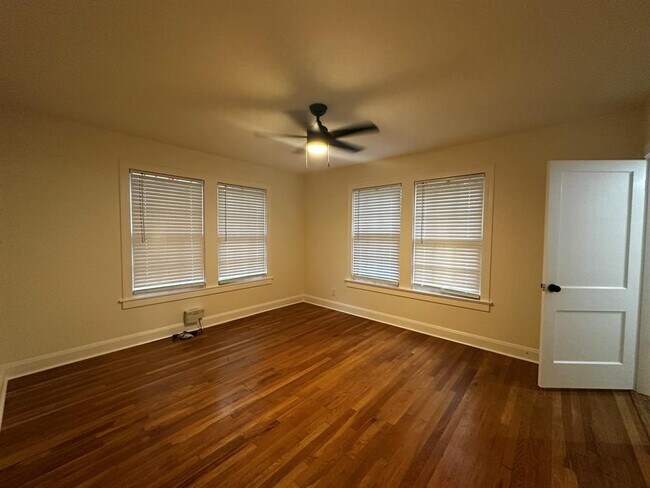 Building Photo - 2404 Indian Trail