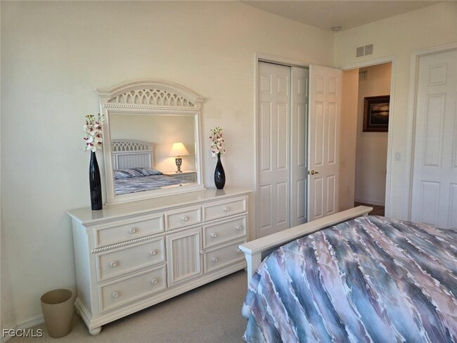 Building Photo - 9129 Links Dr