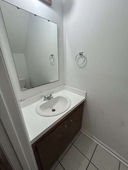 Building Photo - 226 Plantation Dr