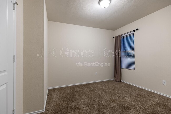 Building Photo - 4204 S Fork Ranch Rd