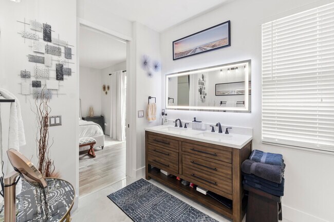 Building Photo - 3643 NW 5th Terrace