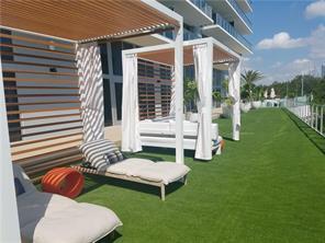 Building Photo - 16385 Biscayne Blvd