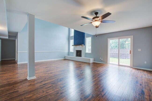 Building Photo - 1506 Ventura Pl