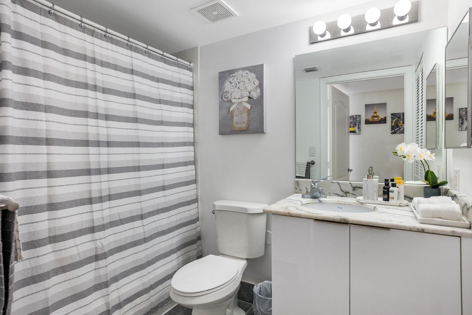 Bathroom - 1200 Brickell Bay Dr