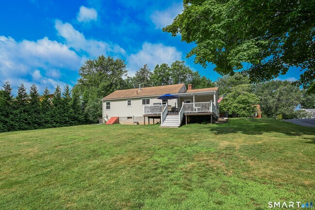 Building Photo - 443 Savage Hill Rd