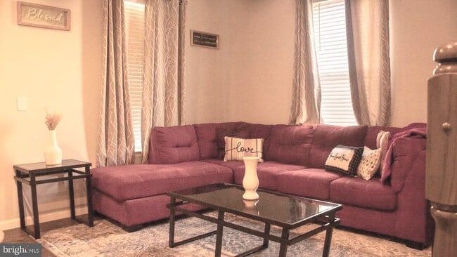 Building Photo - 145 Wayland Rd