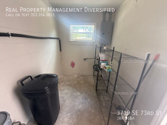 Building Photo - 3719 SE 73rd St
