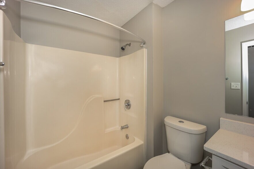 Building Photo - 4110 Cranwood Dr