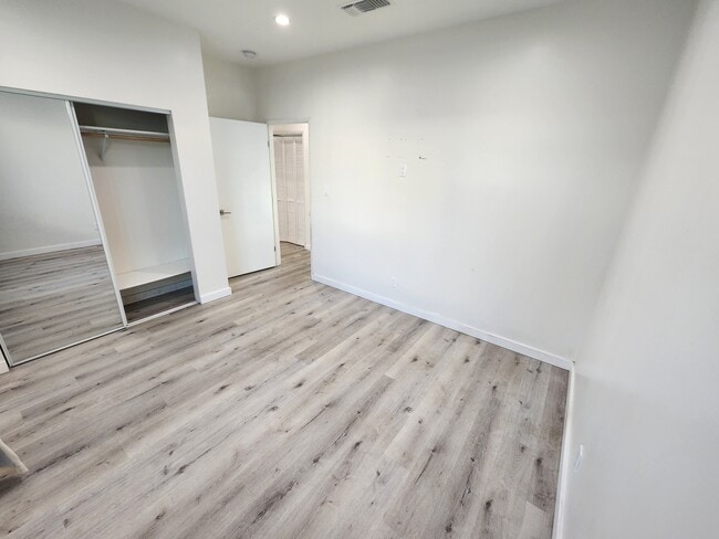 Building Photo - 10343 Jardine Ave