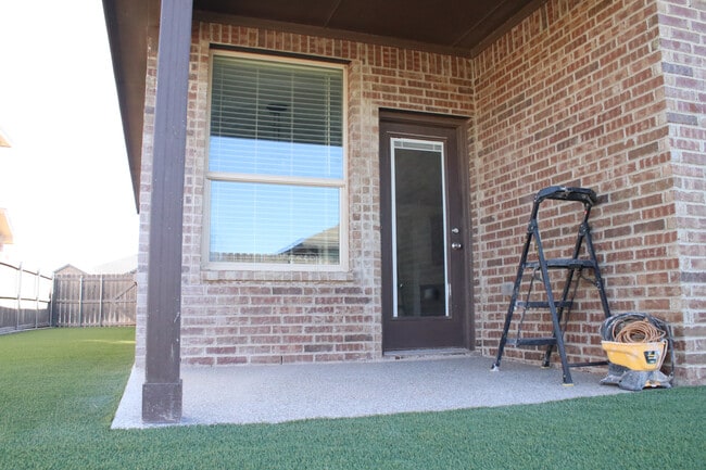 Building Photo - 6814 Colony Rd