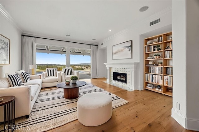 Building Photo - 2309 Skyline Dr