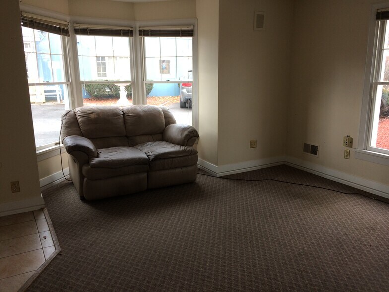 Bedroom - 1408 3rd Ave