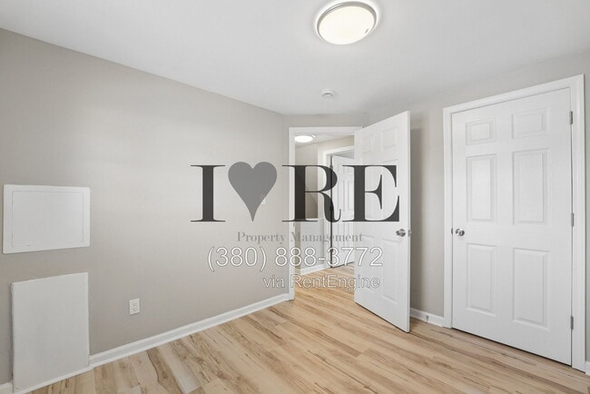 Building Photo - 3077 Morsetown Ct S