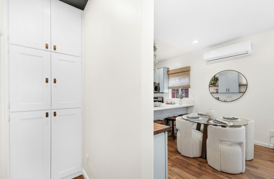 Building Photo - 3136 Grape St