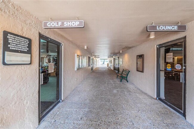 Building Photo - 3942 Trophy Blvd