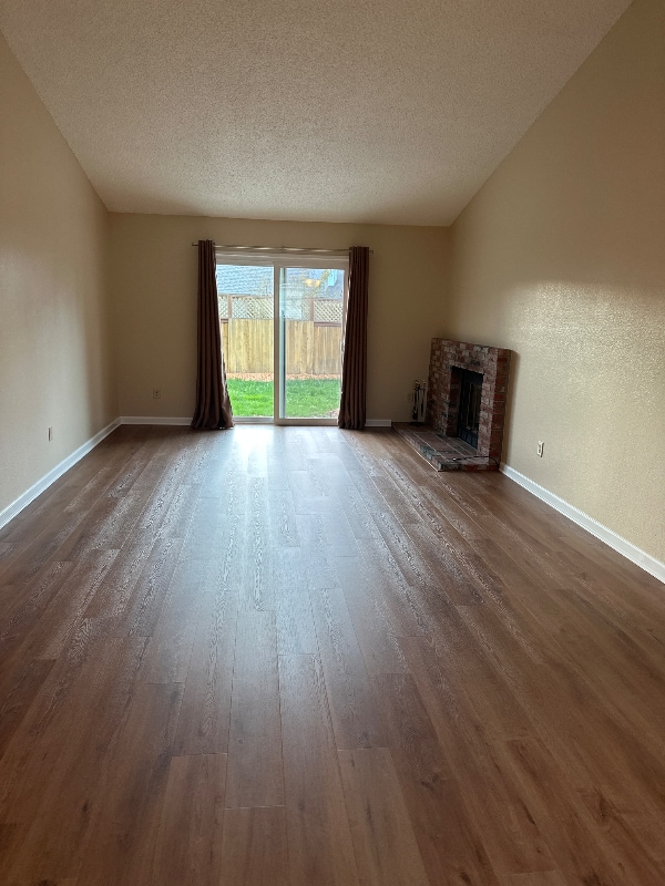 Building Photo - 4533 Hillview Ct