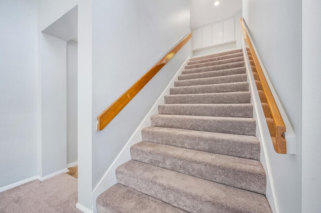 Building Photo - 945 Finnell Way