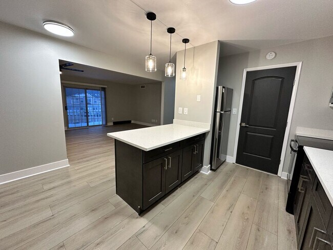 Interior Photo - Breckenridge Rockford Apartments