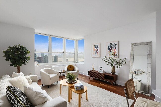 Building Photo - 88 Morgan St