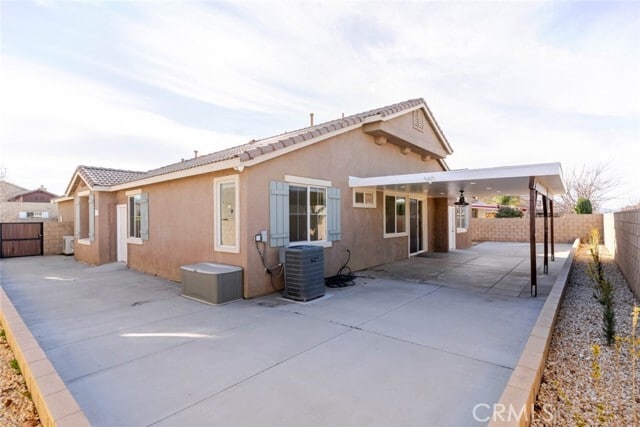 Building Photo - 5059 Keston Dr