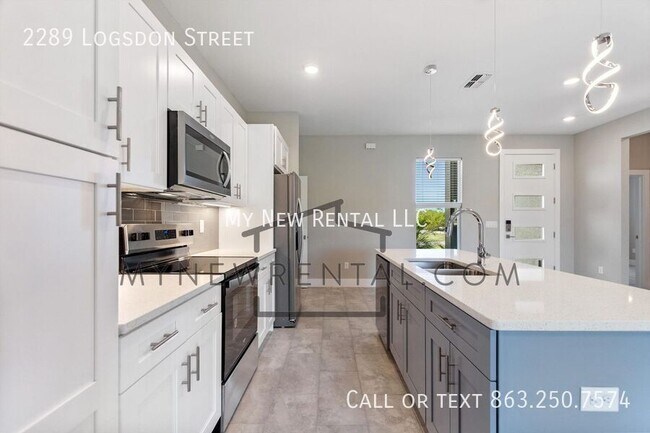Building Photo - 2289 Logsdon St