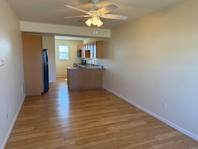 Building Photo - 520 Prairie Meadow Dr