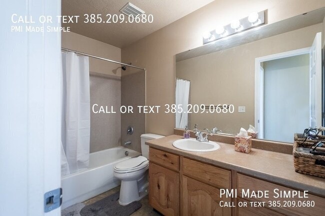 Building Photo - 1827 Pointe Meadow Loop