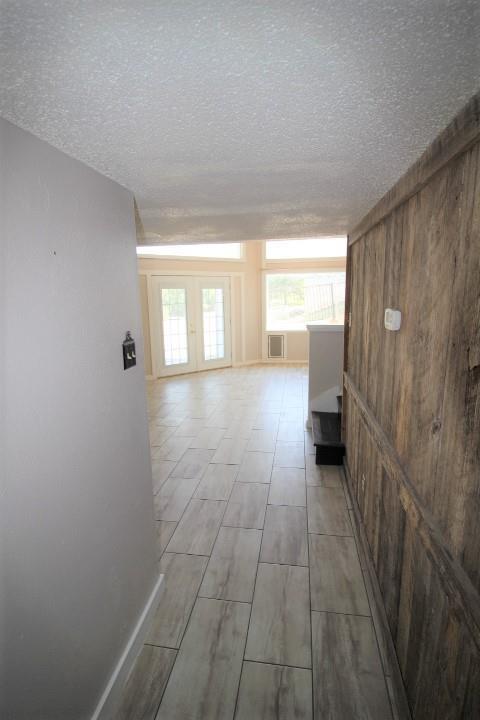 Building Photo - 805 Paisley Dr