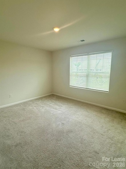 Building Photo - 2834 Oldfield Dr