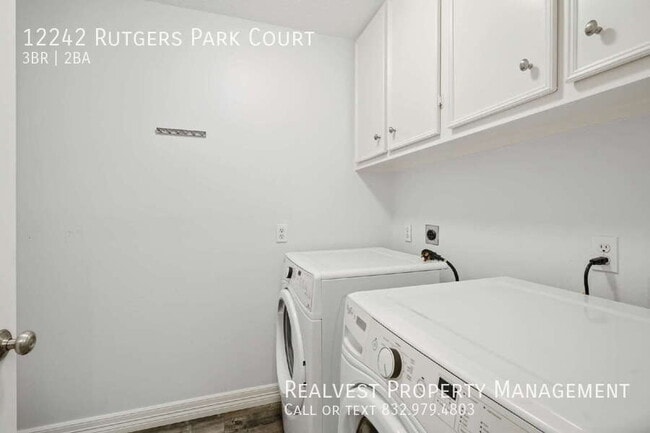 Building Photo - 12242 Rutgers Park Ct