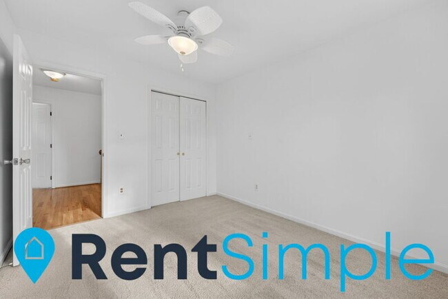 Building Photo - 13136 Ashnut Ln