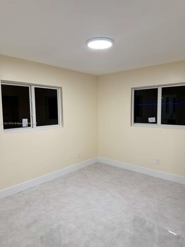 Building Photo - 7781 Simms St