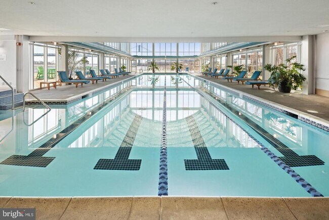 Building Photo - 901 N Penn St