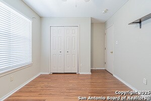 Building Photo - 9130 Village Brown