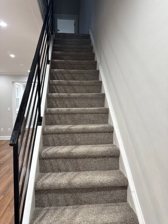 Building Photo - Beautiful Newly Renovated 3 Bedroom Home Now Available in East Falls!!!