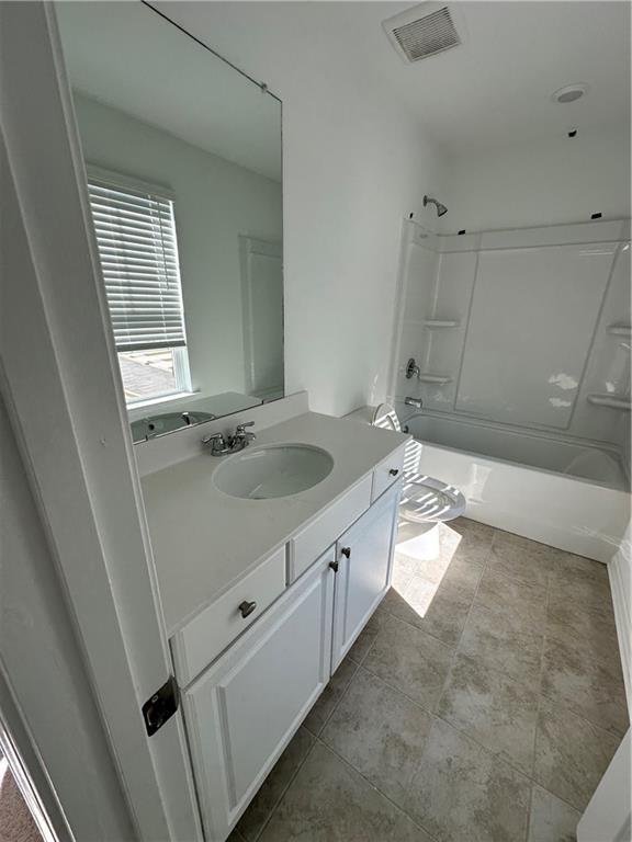 Building Photo - 5720 Schelton Pl