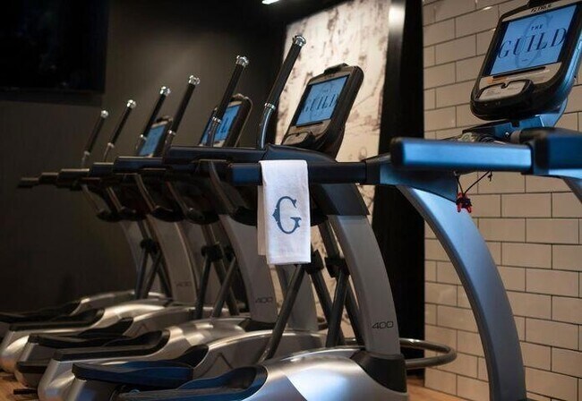 Building Photo - 128 Columbus St