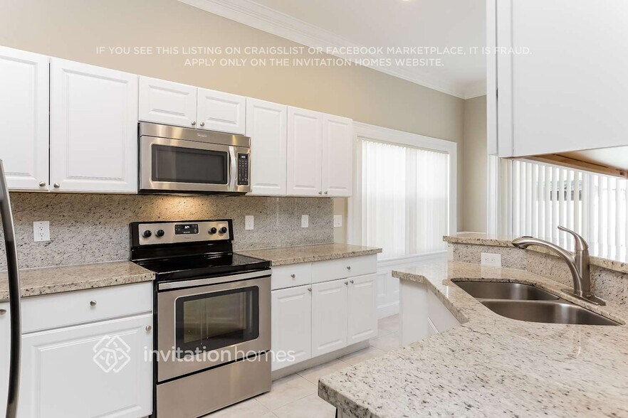 Building Photo - 757 Tanglewood Cir