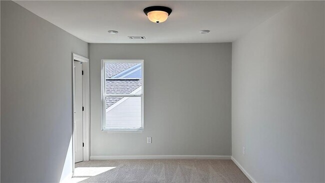 Building Photo - 1210 Jordan Brook Dr
