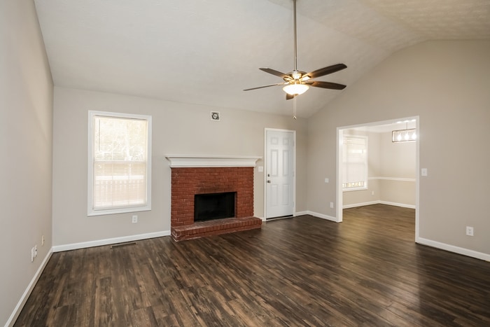 Building Photo - 3121 Autumn Woods Dr