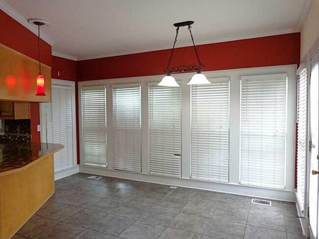 Building Photo - 1294 Sweet Bottom Ct SW