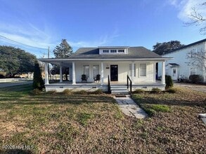 Building Photo - 3009 Market St